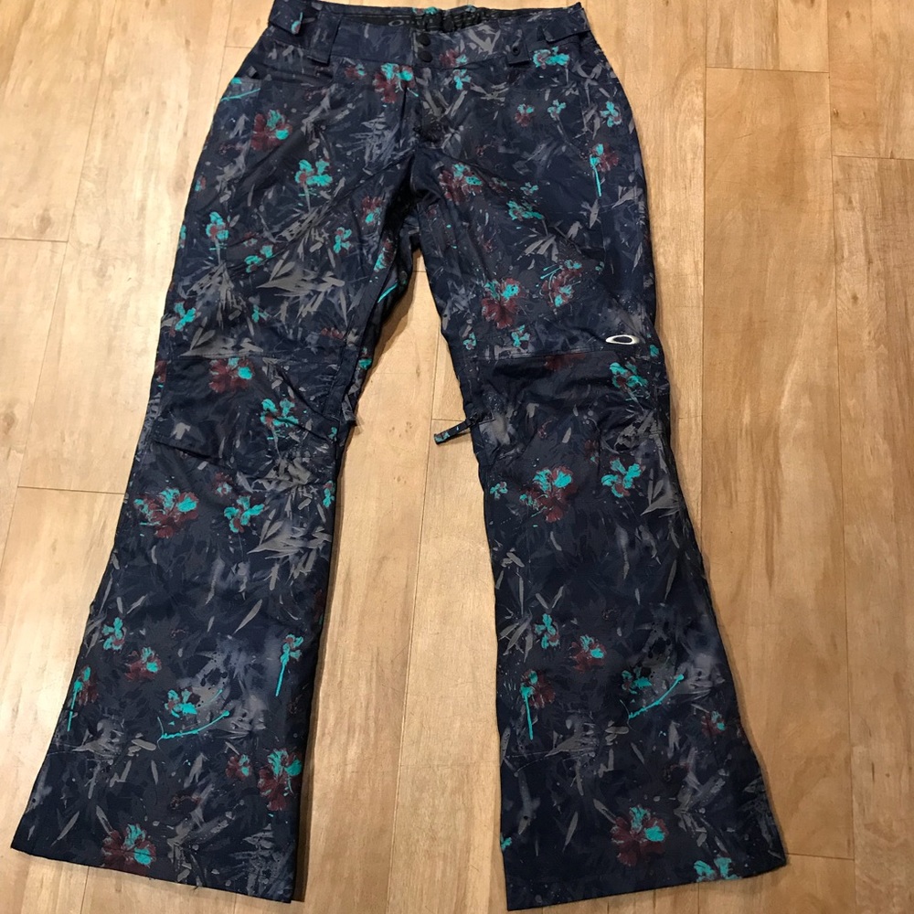 Authentic Oakley Board Pants